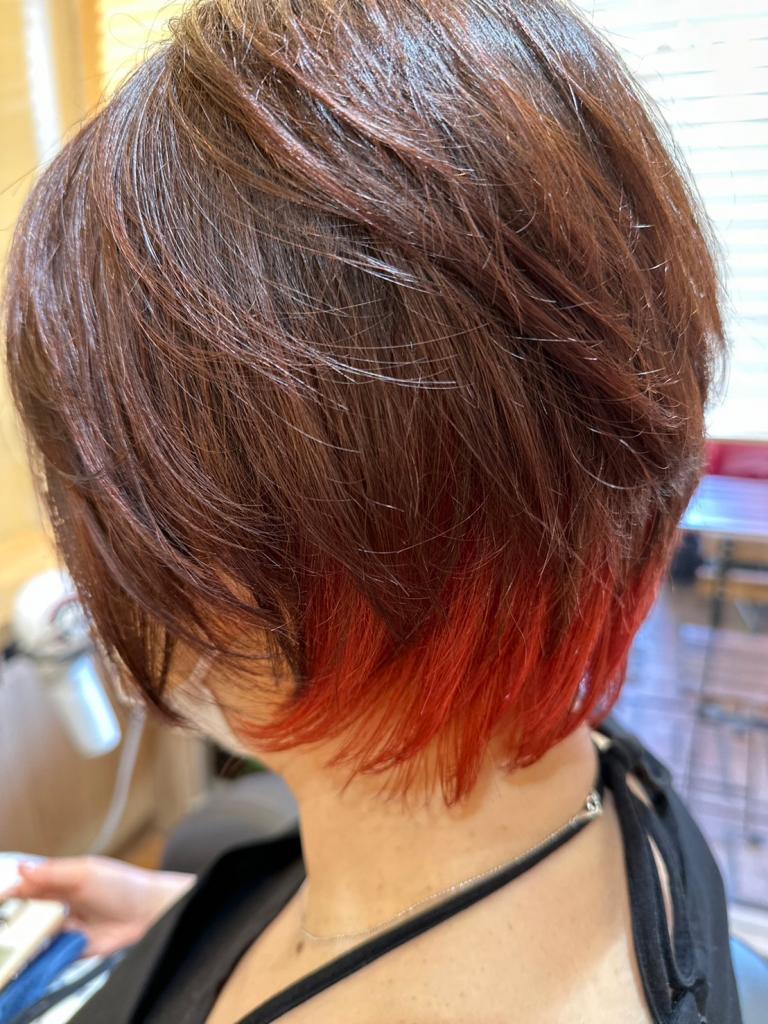 毛先カラー（赤）